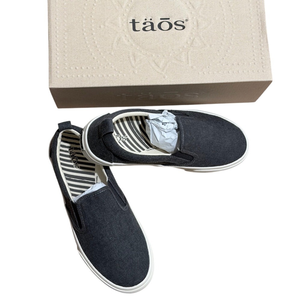 NEW Taos Rubber Soul Charcoal Gray Canvas Slip-Ons Shoes Loafers Womens 7.5